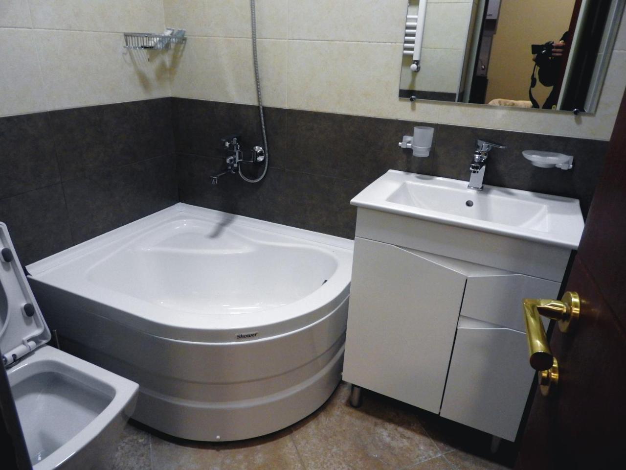 New Tbilisi Terrace Apartment Ngoại thất bức ảnh