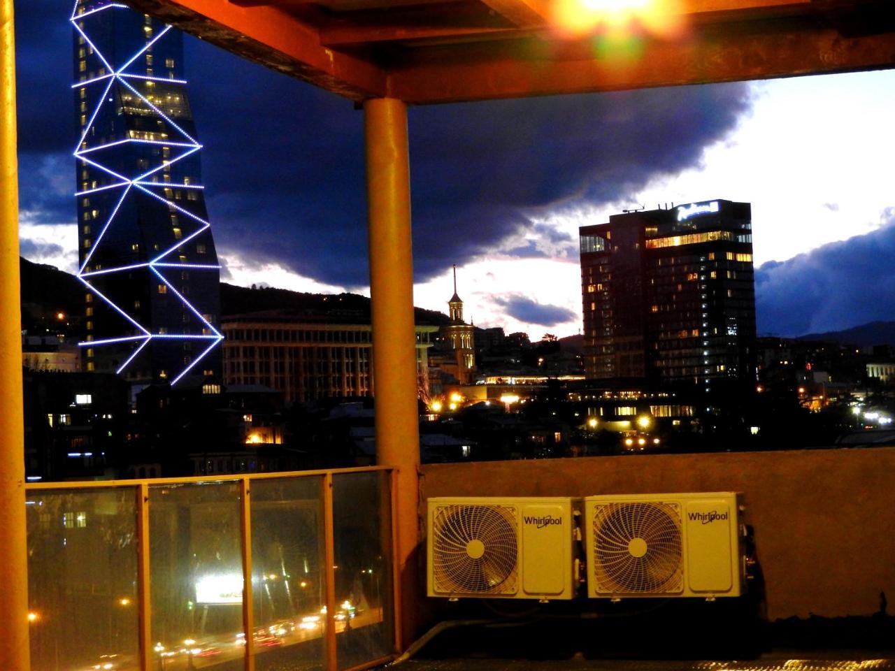 New Tbilisi Terrace Apartment Ngoại thất bức ảnh